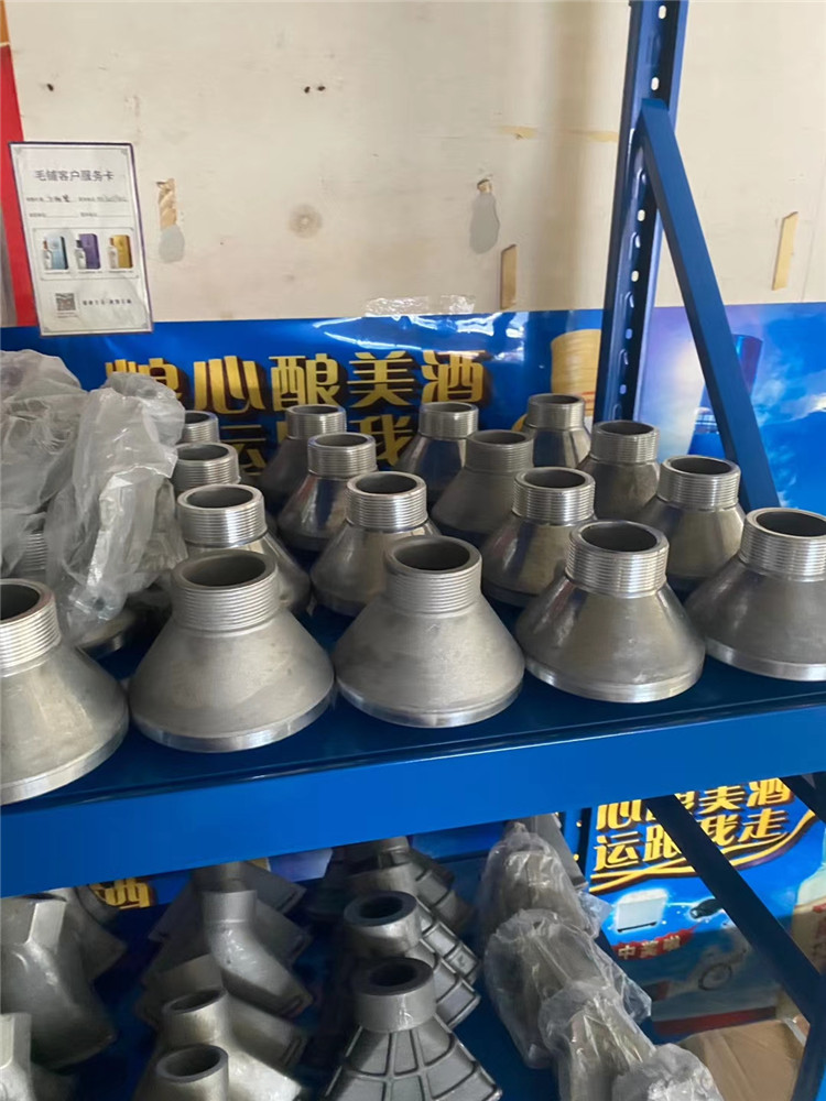 ��ˮ܇���������ڞ�ˮ܇����ɏ���^�����w�Һ��λ��������ľ�@�ֹ�ȣ�