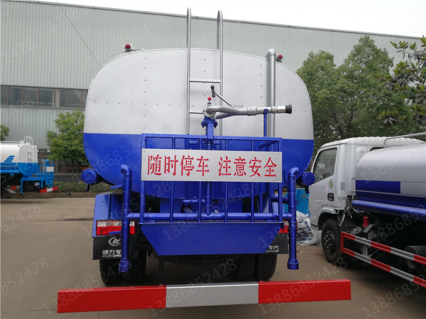 湖北盈通汽車湖北東風多功能灑廠家